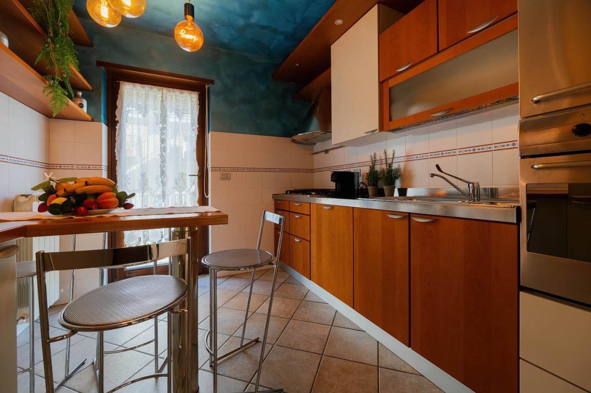 Casa Di Iaio - 90 M2 Apt With Free Wi-Fi, Netflix, Home Cinema & Parking ゴリツィア エクステリア 写真